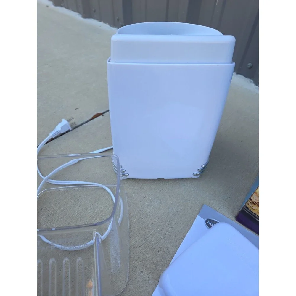 Retro 8 Cup Hot Air Popcorn Maker By Nostalgia White Boxed